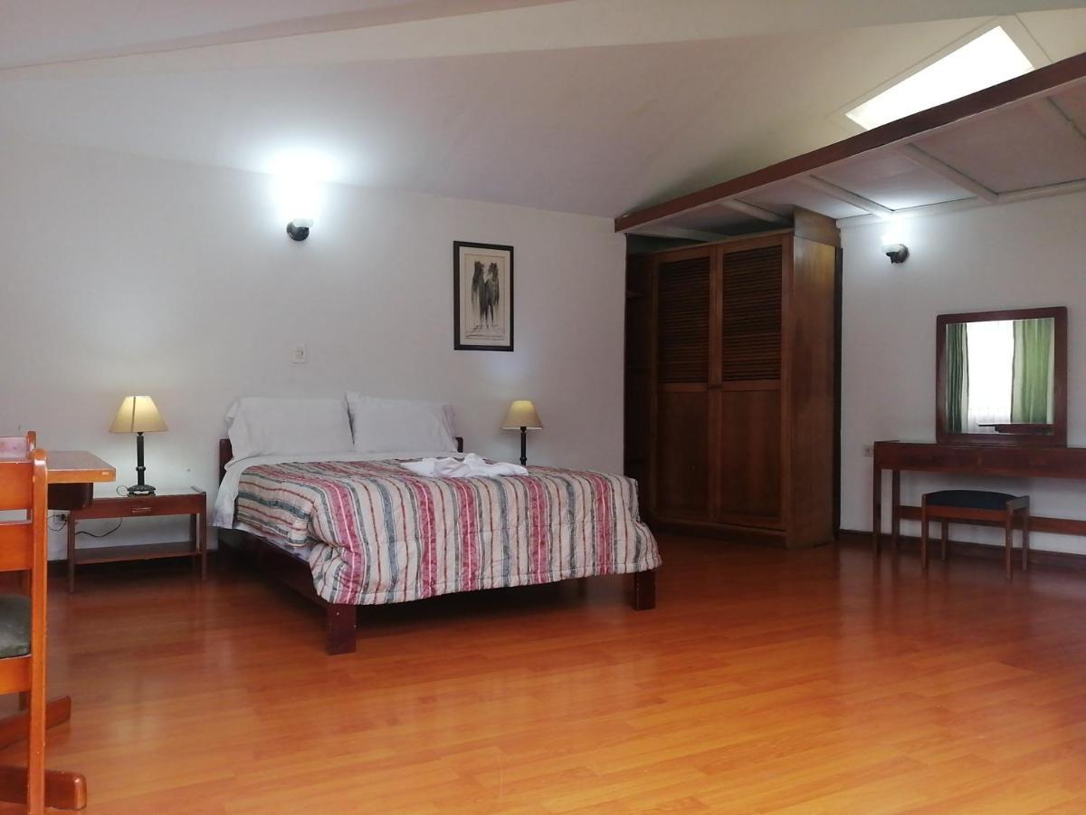 Hotel Santa Monica Bogotá Zewnętrze zdjęcie